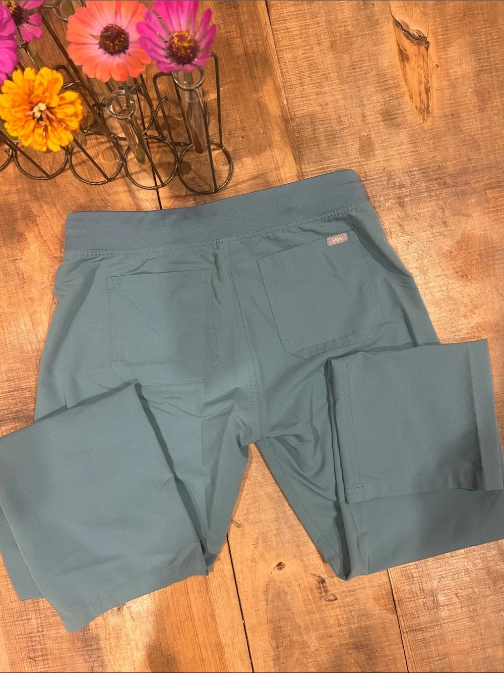 Figs two piece